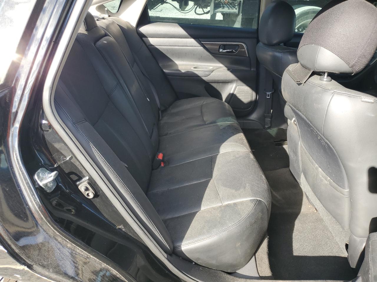2013 Nissan Altima - Image 10