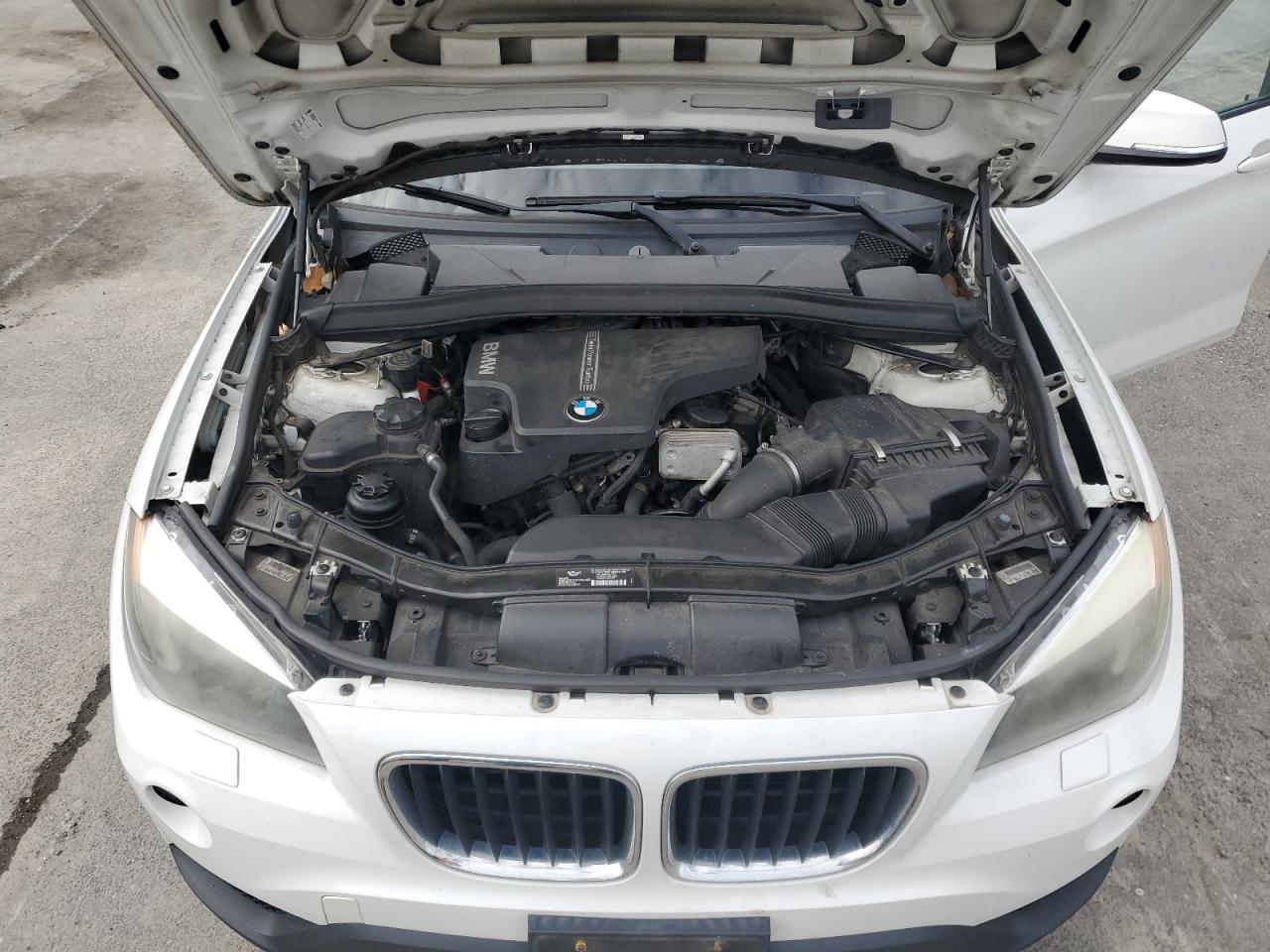 2013 BMW X1 - Image 11
