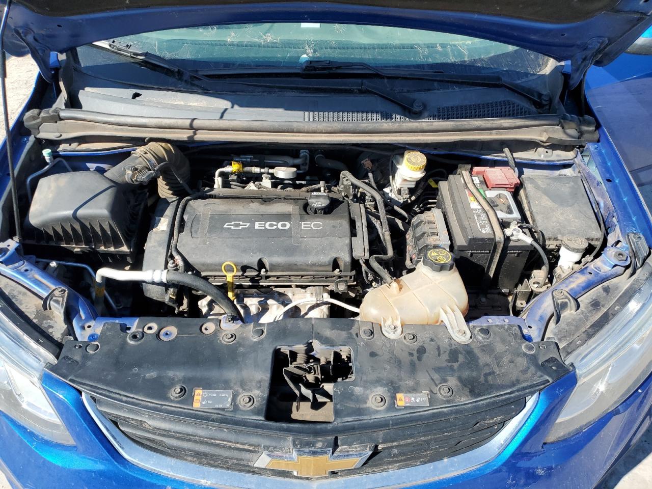 2017 Chevrolet Sonic - Image 11
