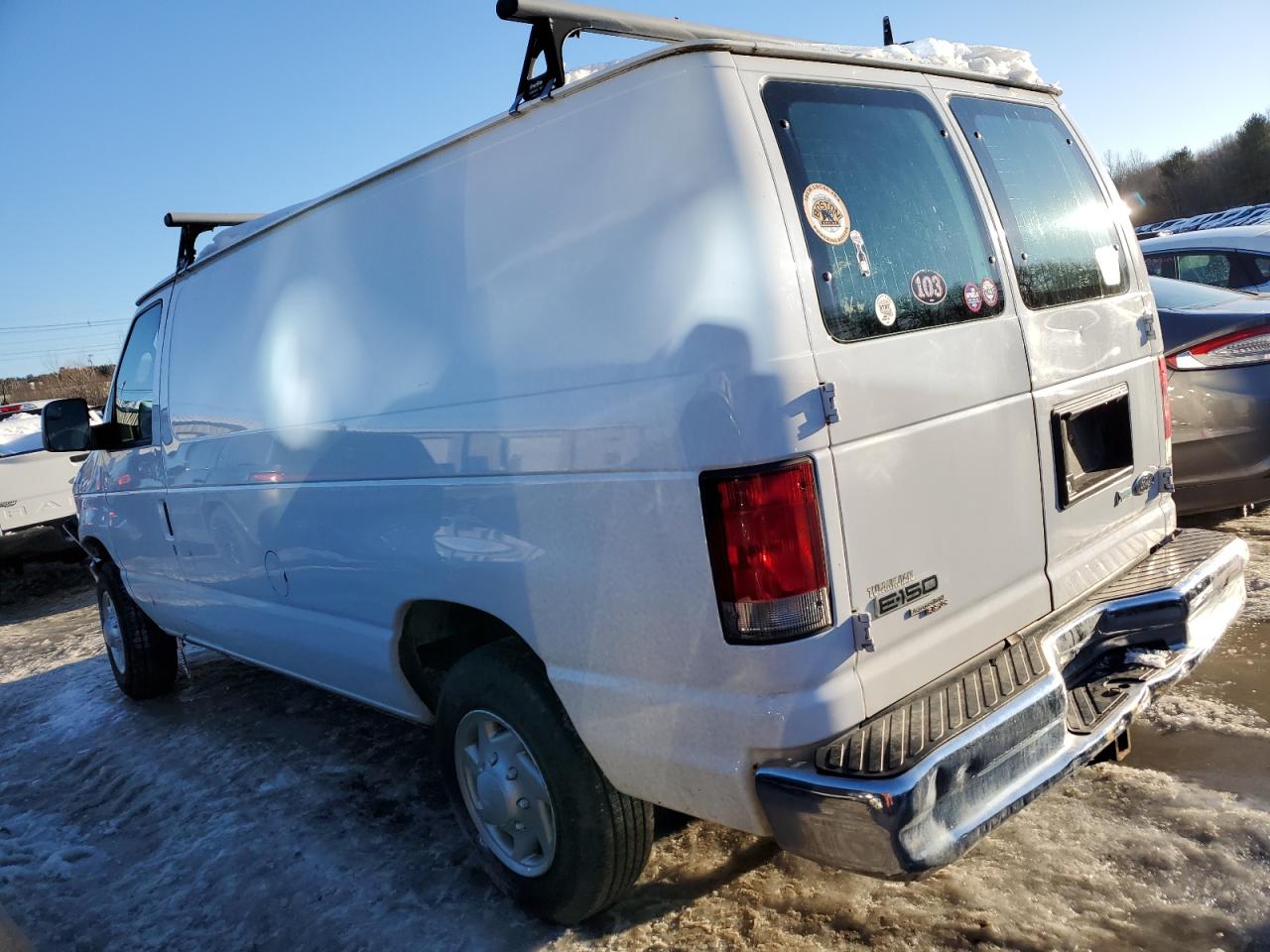 2014 Ford Econoline - Image 2