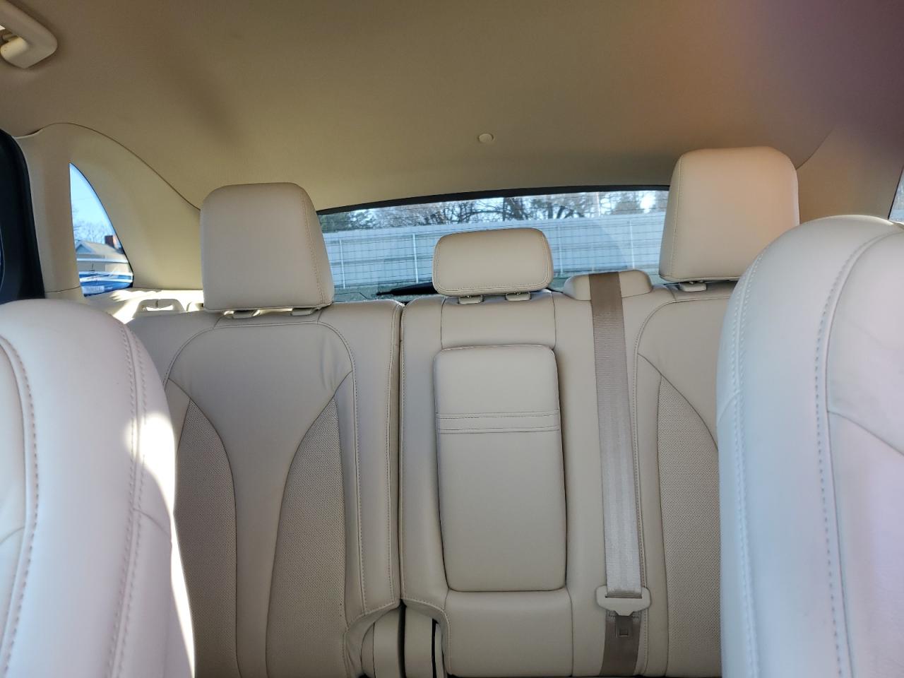 2015 Lincoln MKZ - Image 10