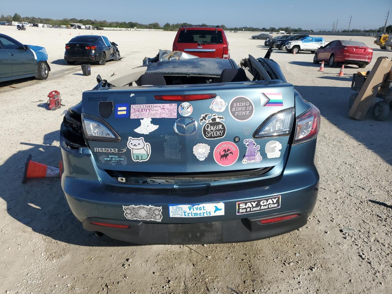 2011 Mazda 3 - Image 6