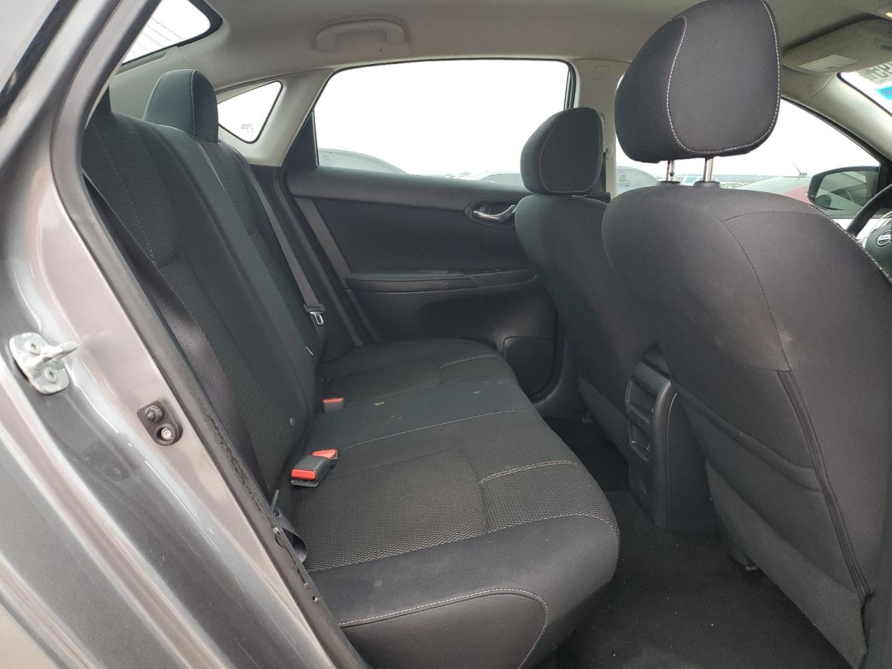 2016 Nissan Sentra - Image 10