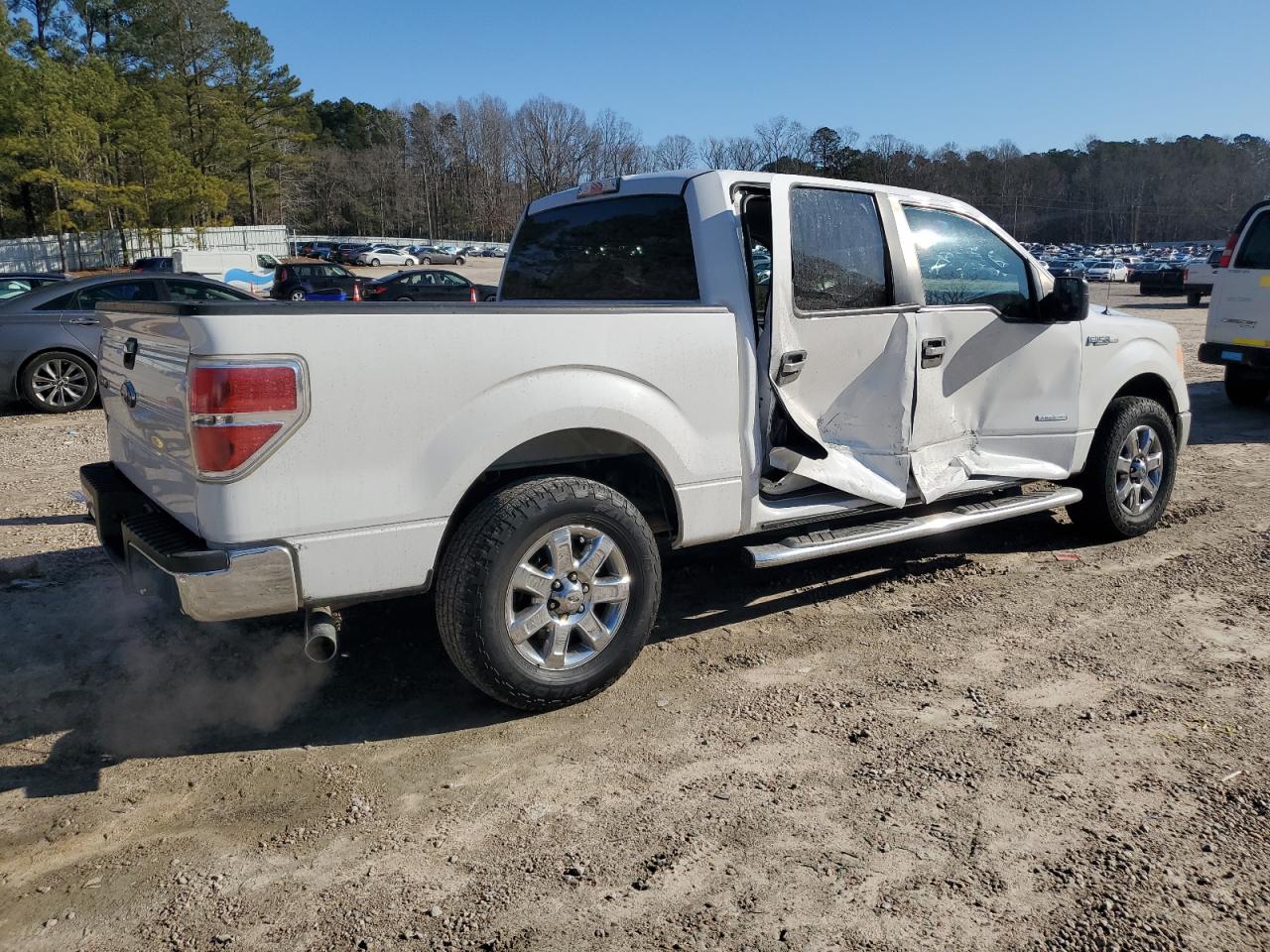 2014 Ford F-150 - Image 3