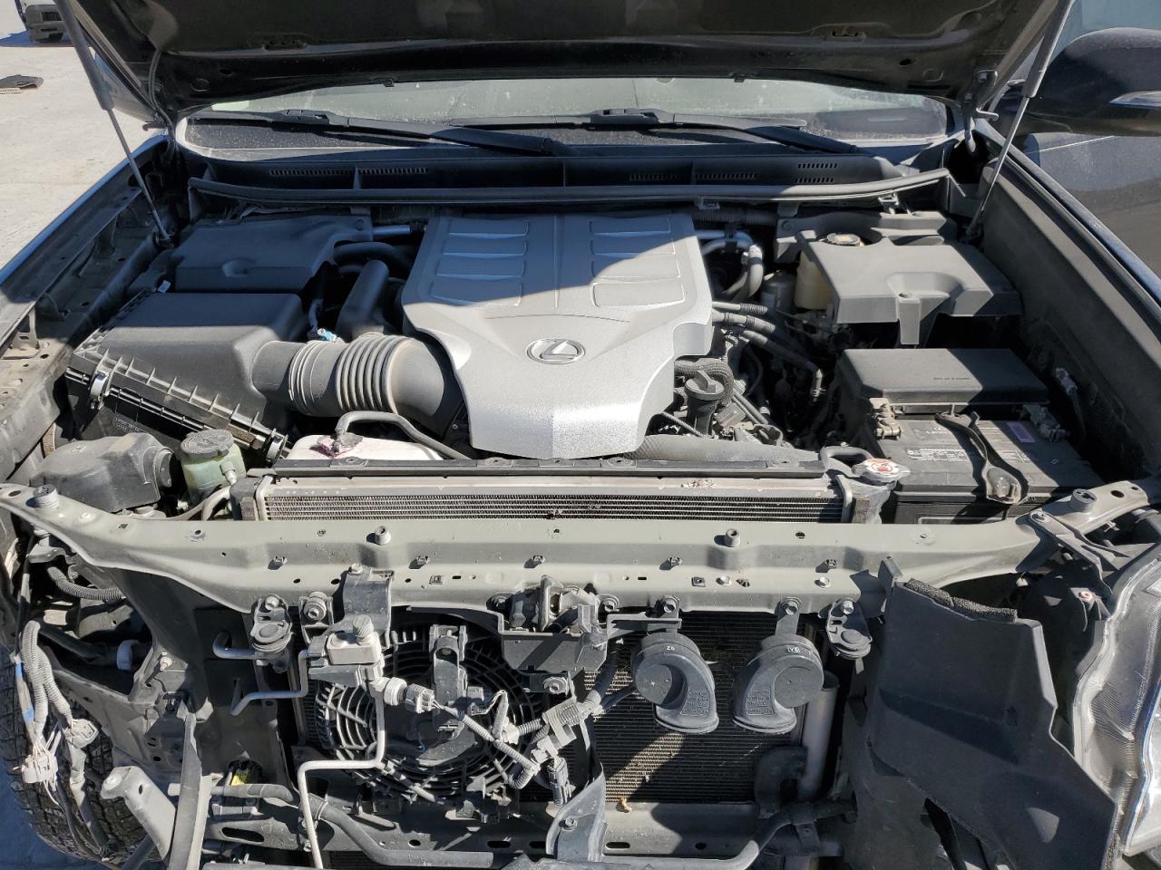 2019 Lexus GX - Image 12