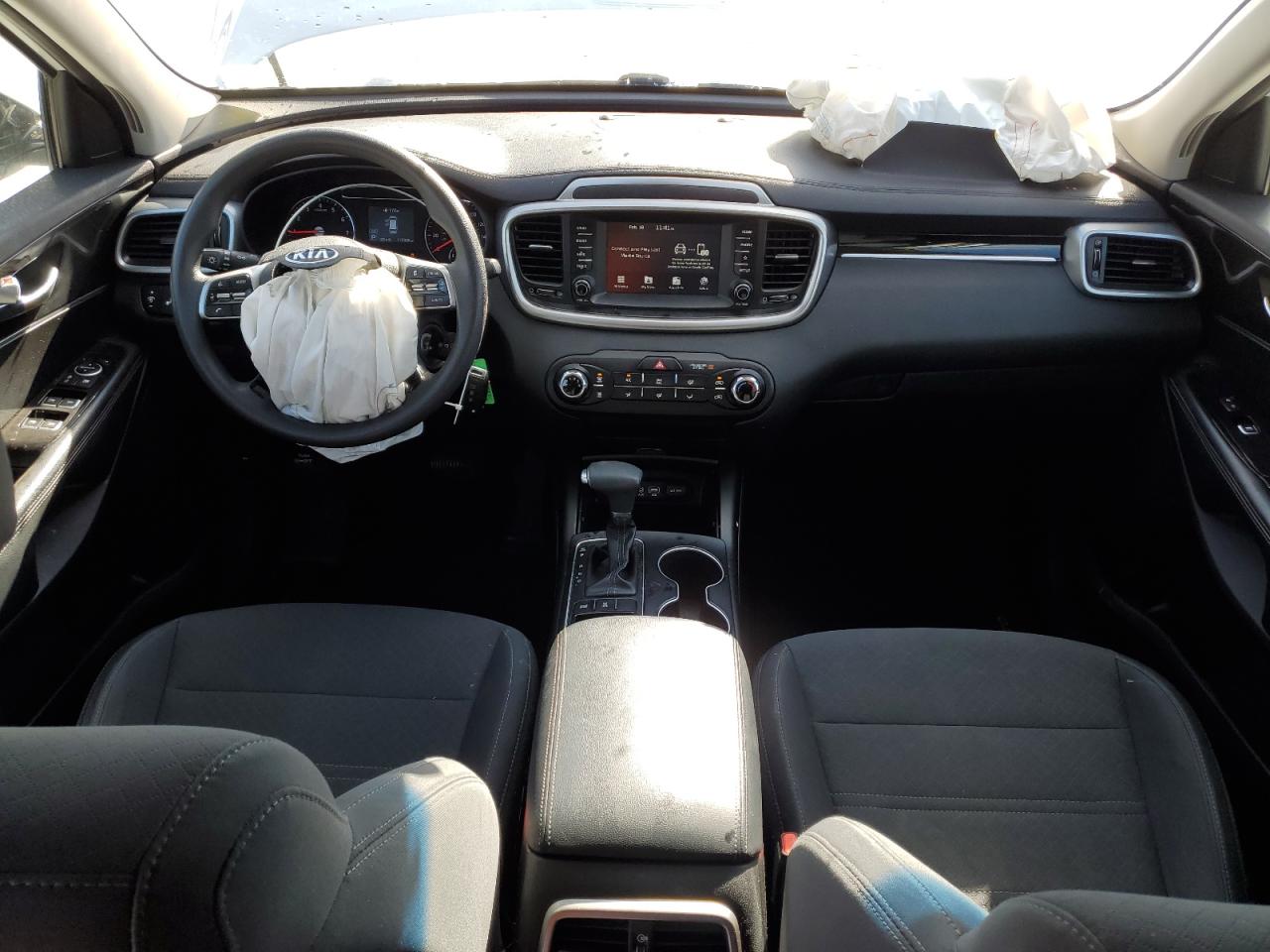 2019 Kia Sorento - Image 8