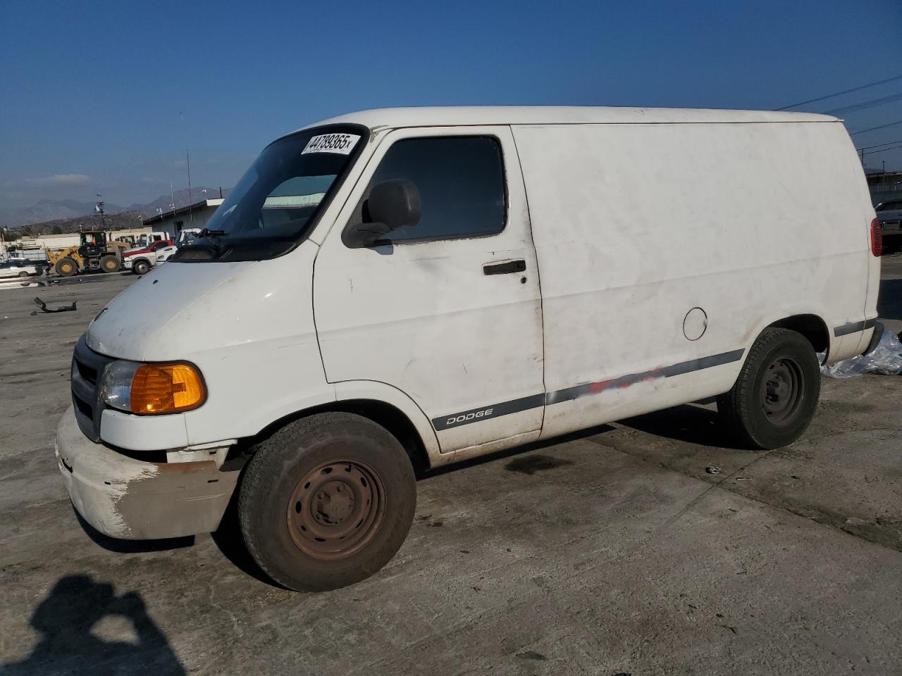 2001 Dodge RAM Van - Image 1