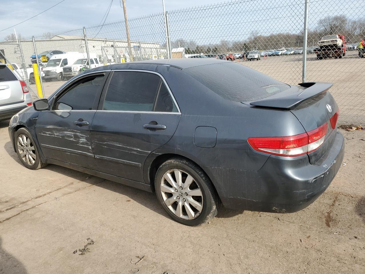 2003 Honda Accord - Image 2