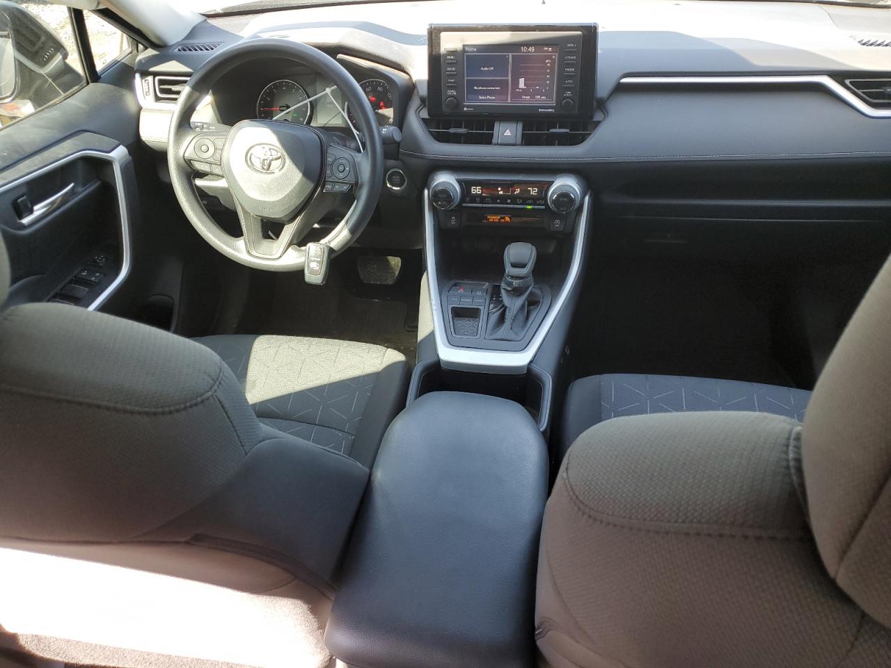 2022 Toyota RAV 4 - Image 8
