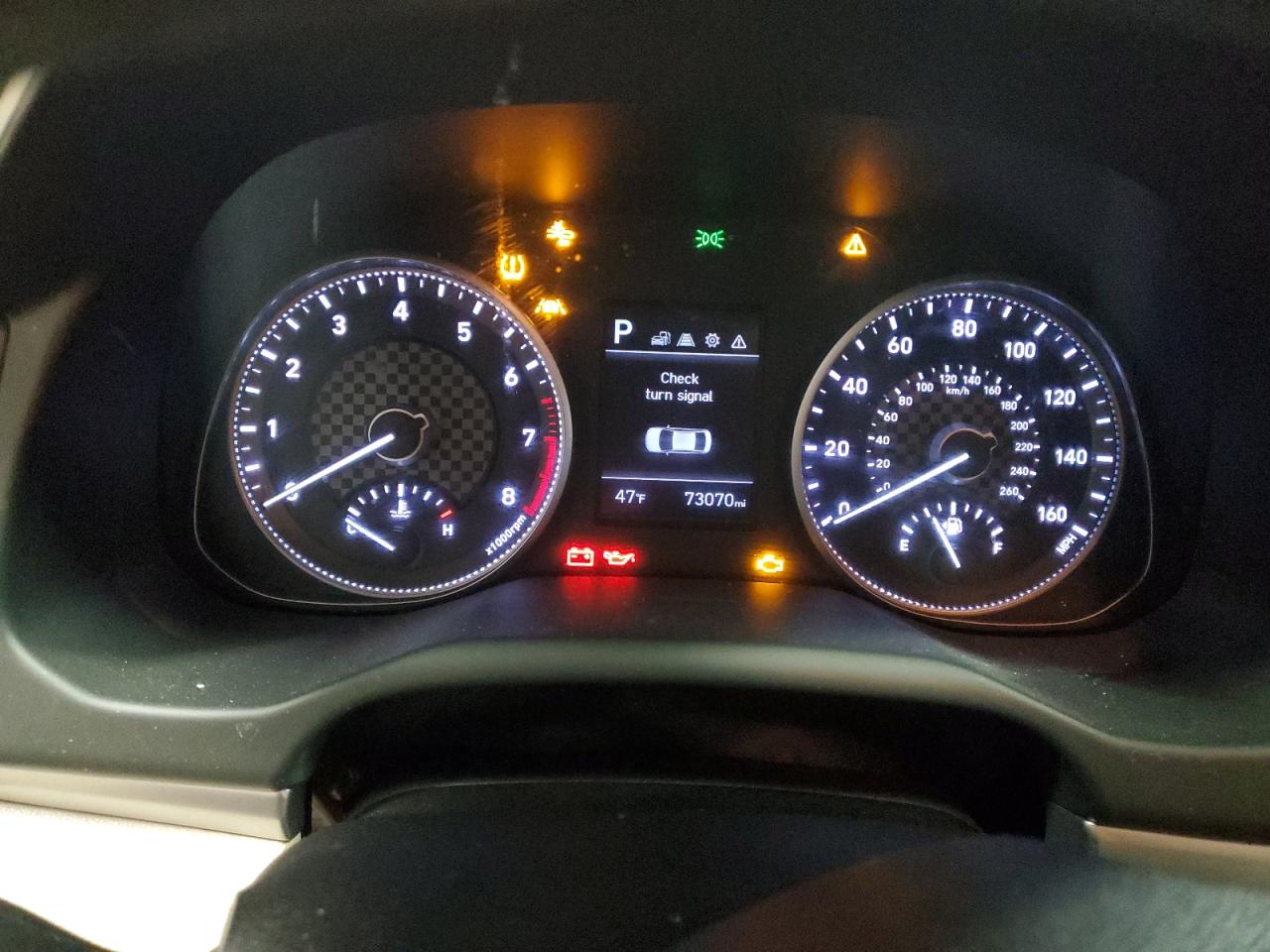 2019 Hyundai Elantra - Image 9