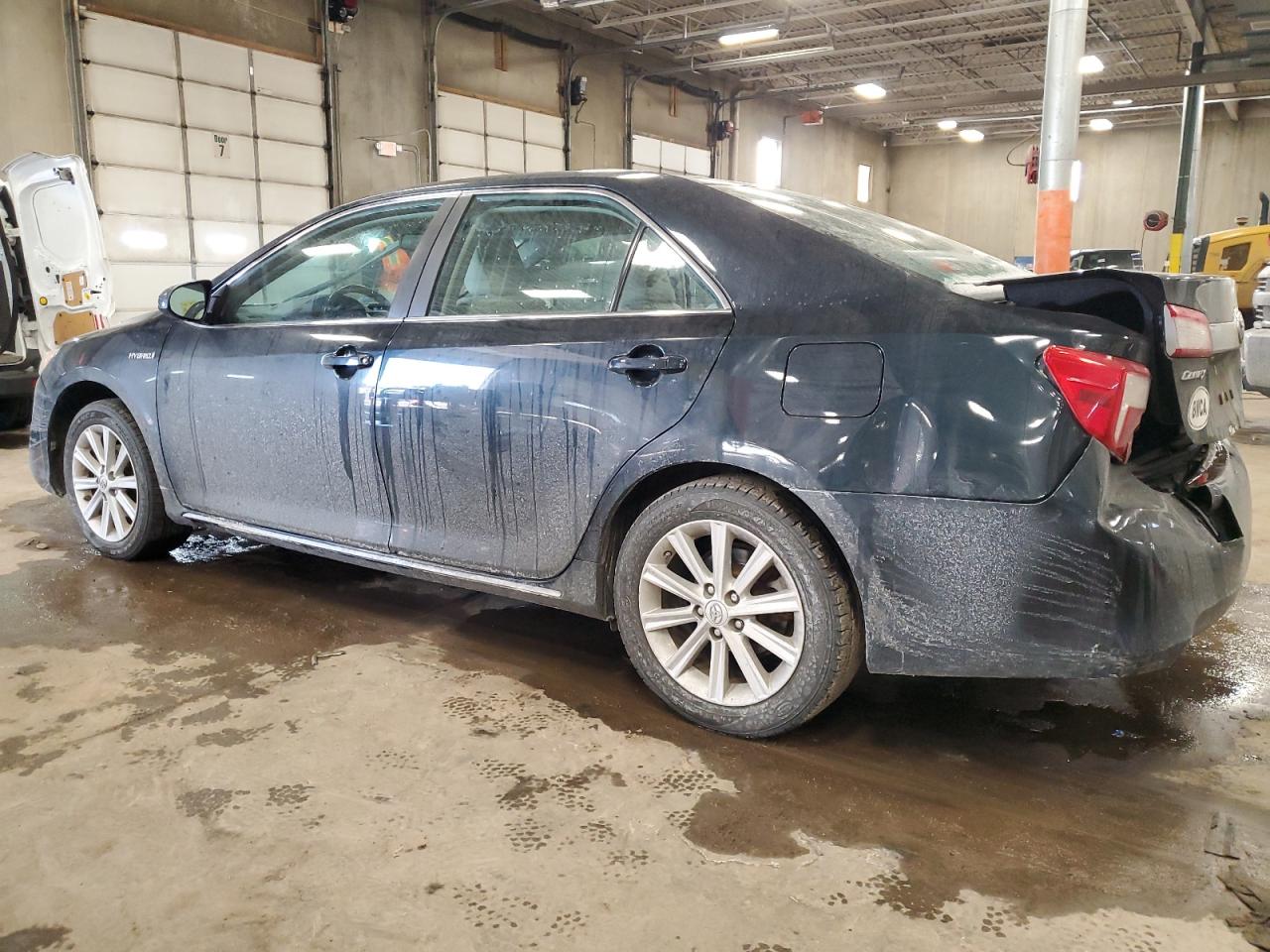 2012 Toyota Camry - Image 2