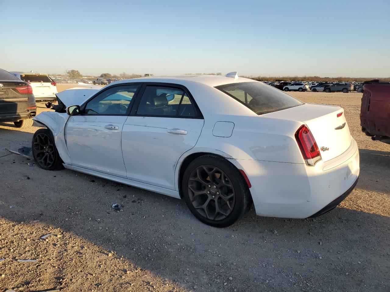 2017 Chrysler 300 - Image 2