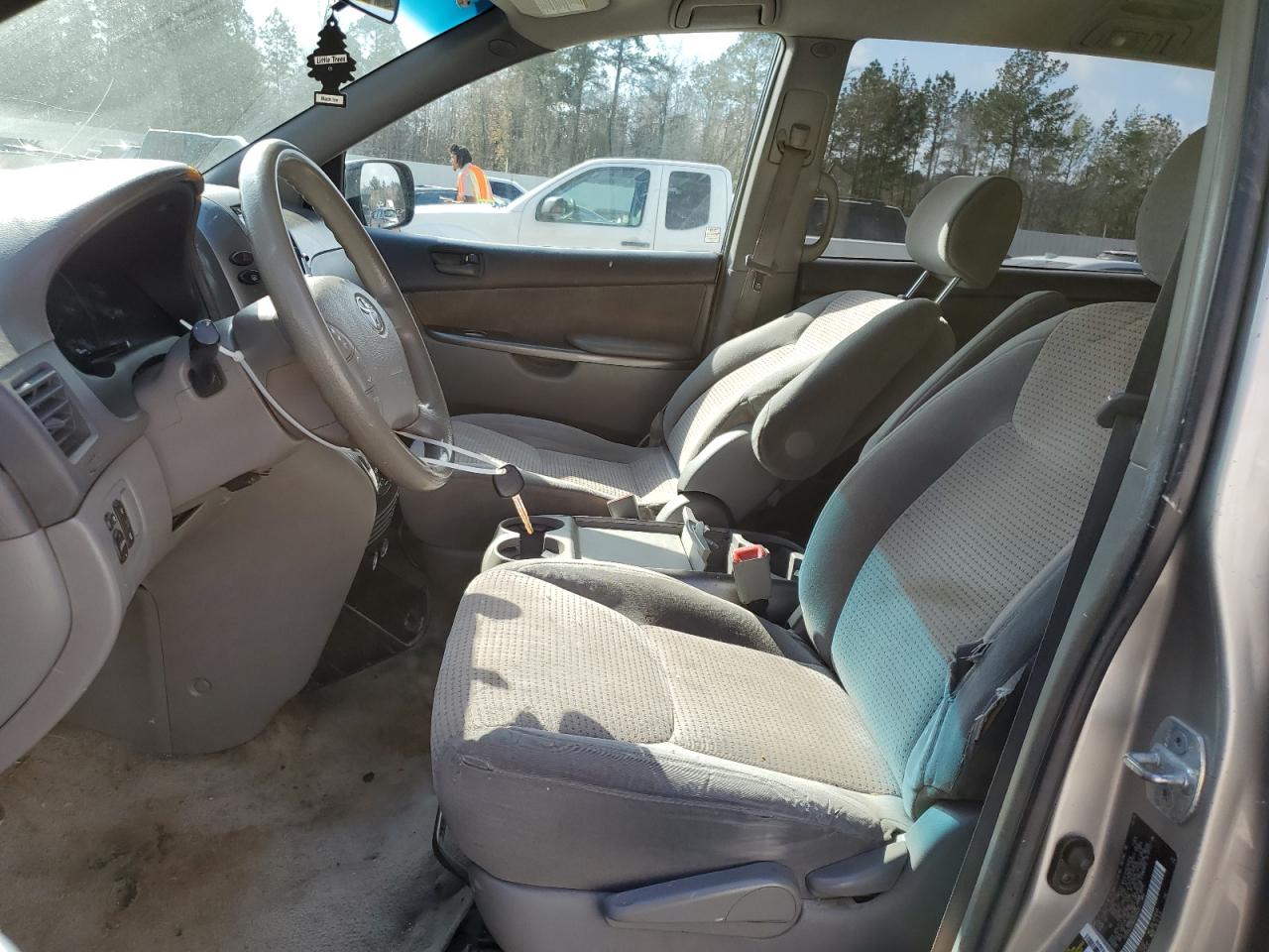 2006 Toyota Sienna - Image 7