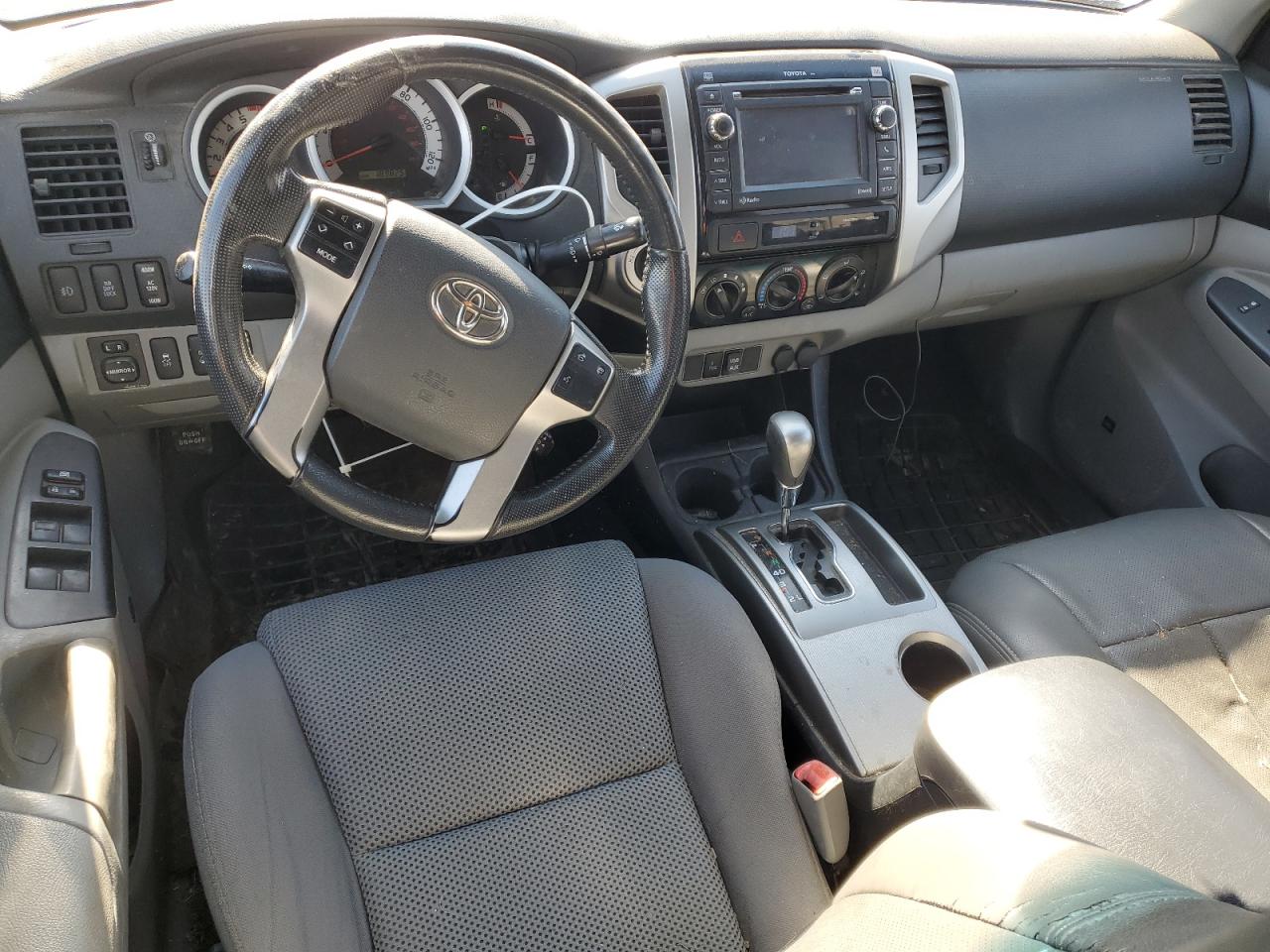 2012 Toyota Tacoma - Image 8