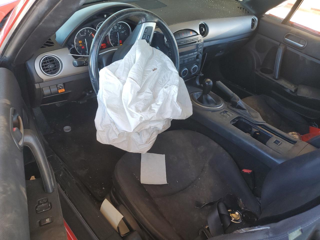 2010 Mazda MX-5 - Image 8