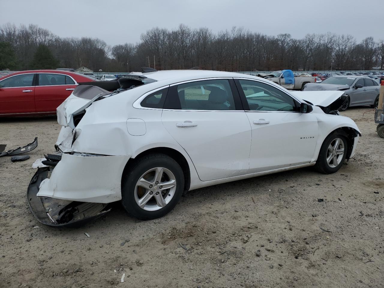 2020 Chevrolet Malibu - Image 3
