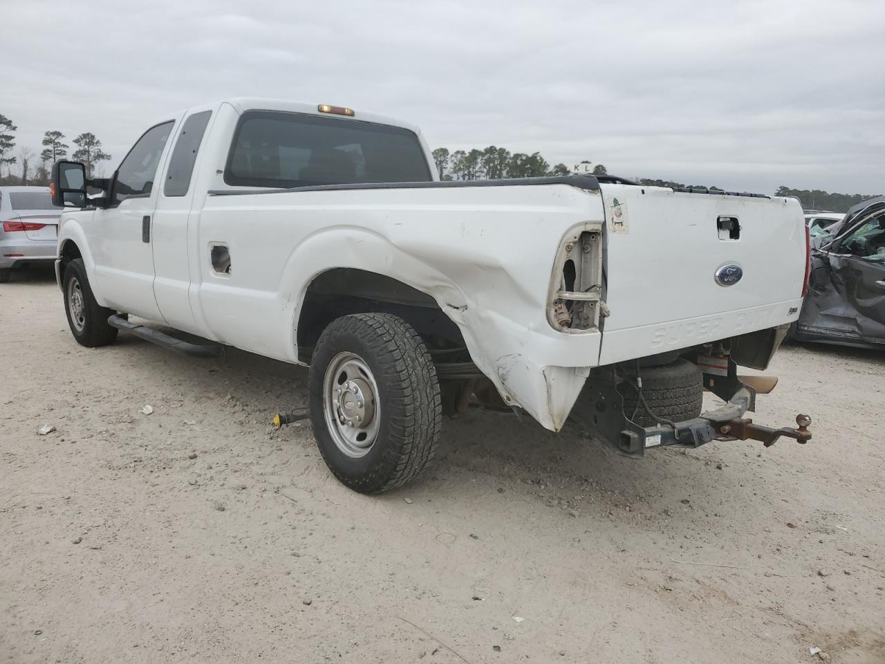 2011 Ford F250 - Image 2