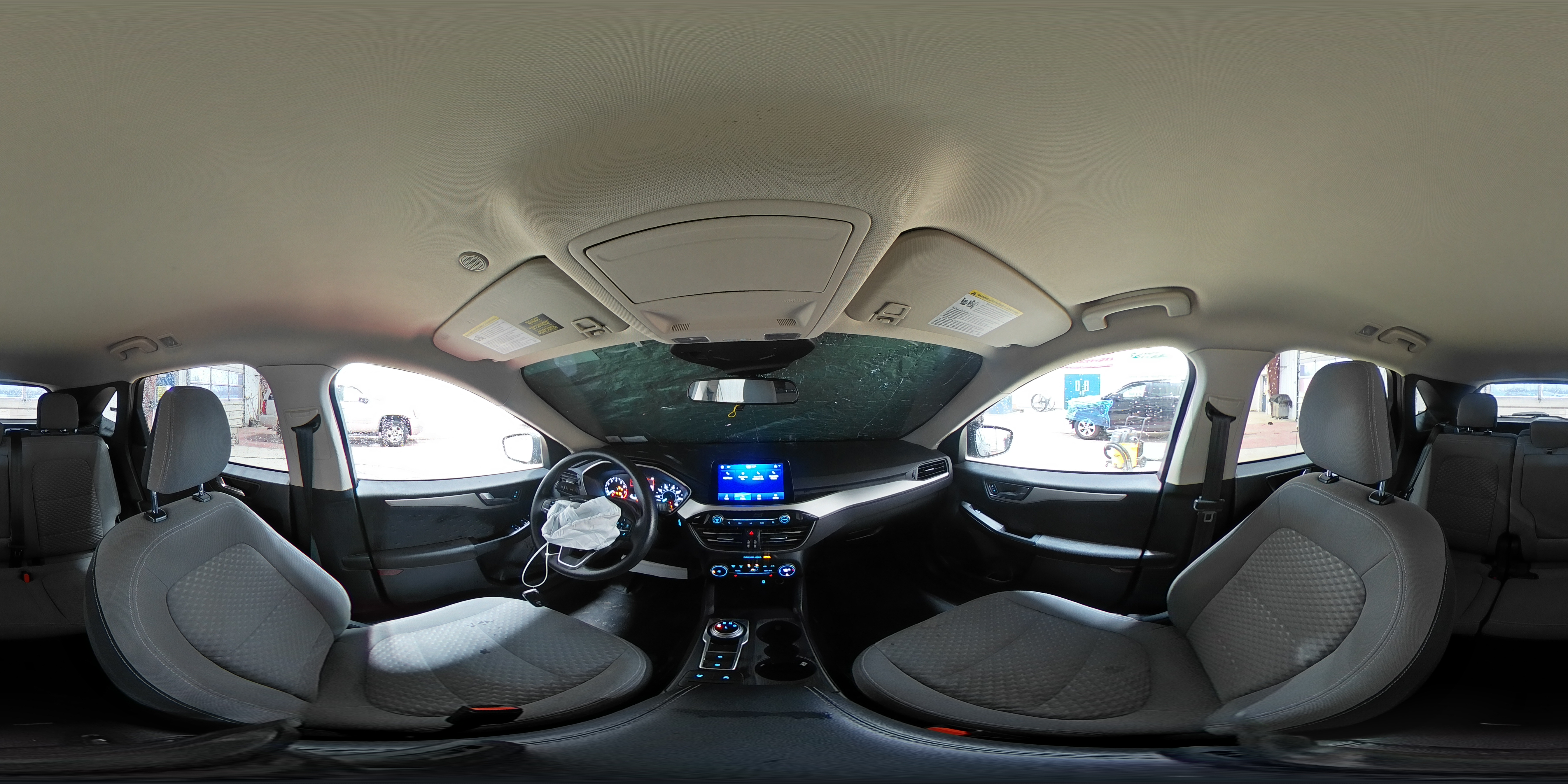 2020 Ford Escape - Image 14
