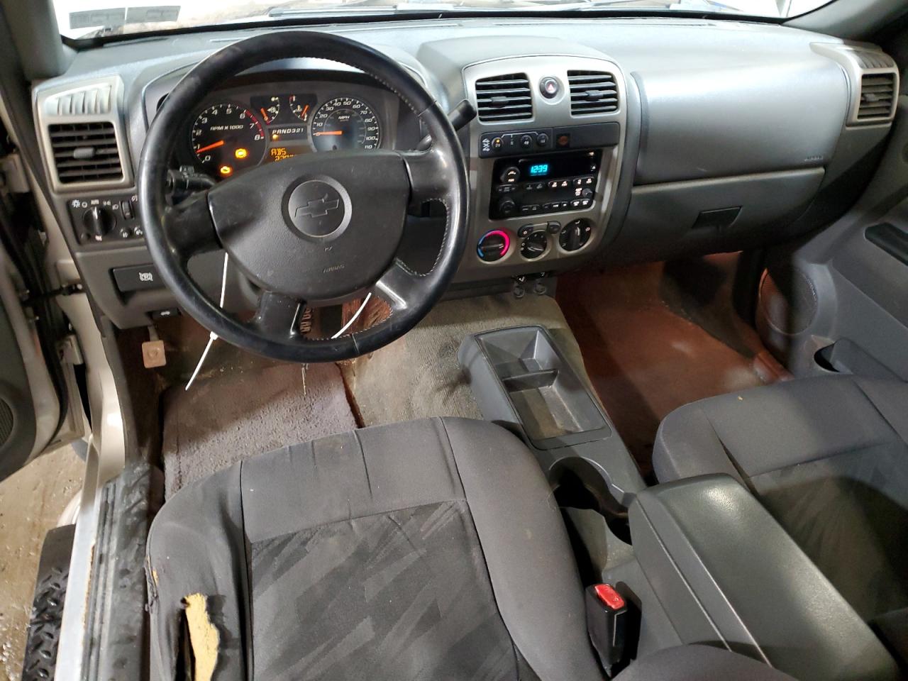 2005 Chevrolet Colorado - Image 8