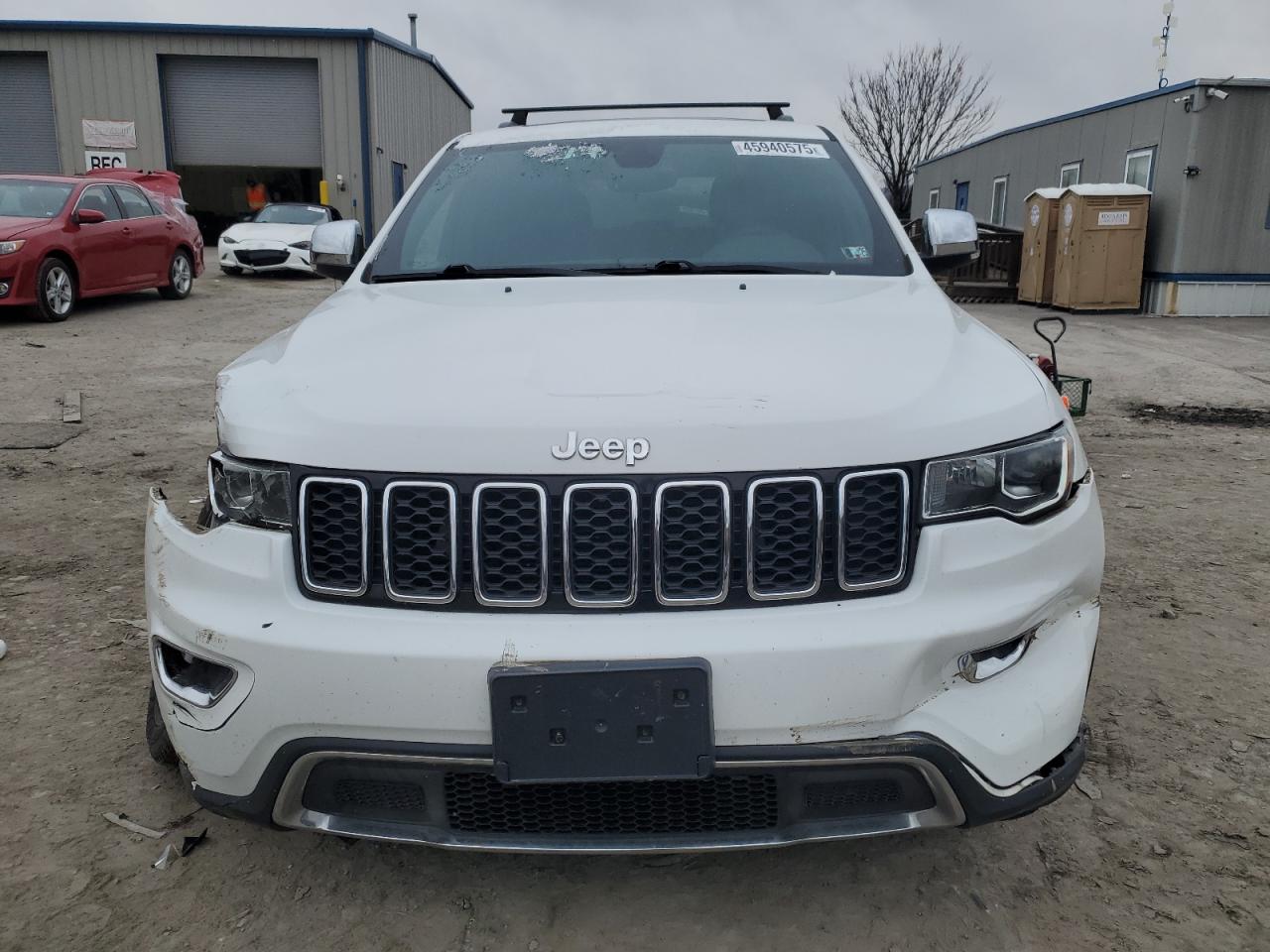 2018 Jeep Grand Cherokee - Image 5