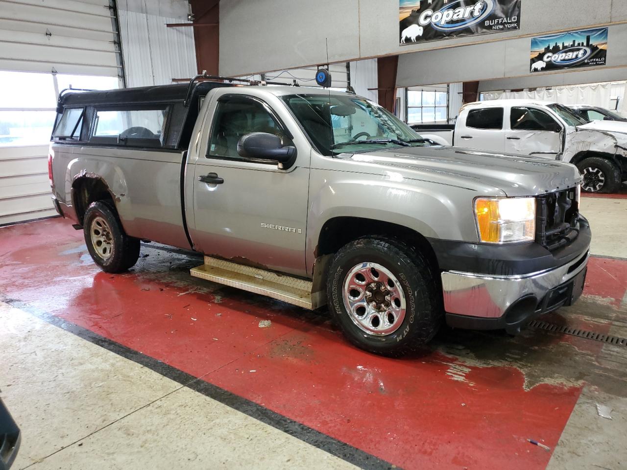 2009 GMC Sierra - Image 4