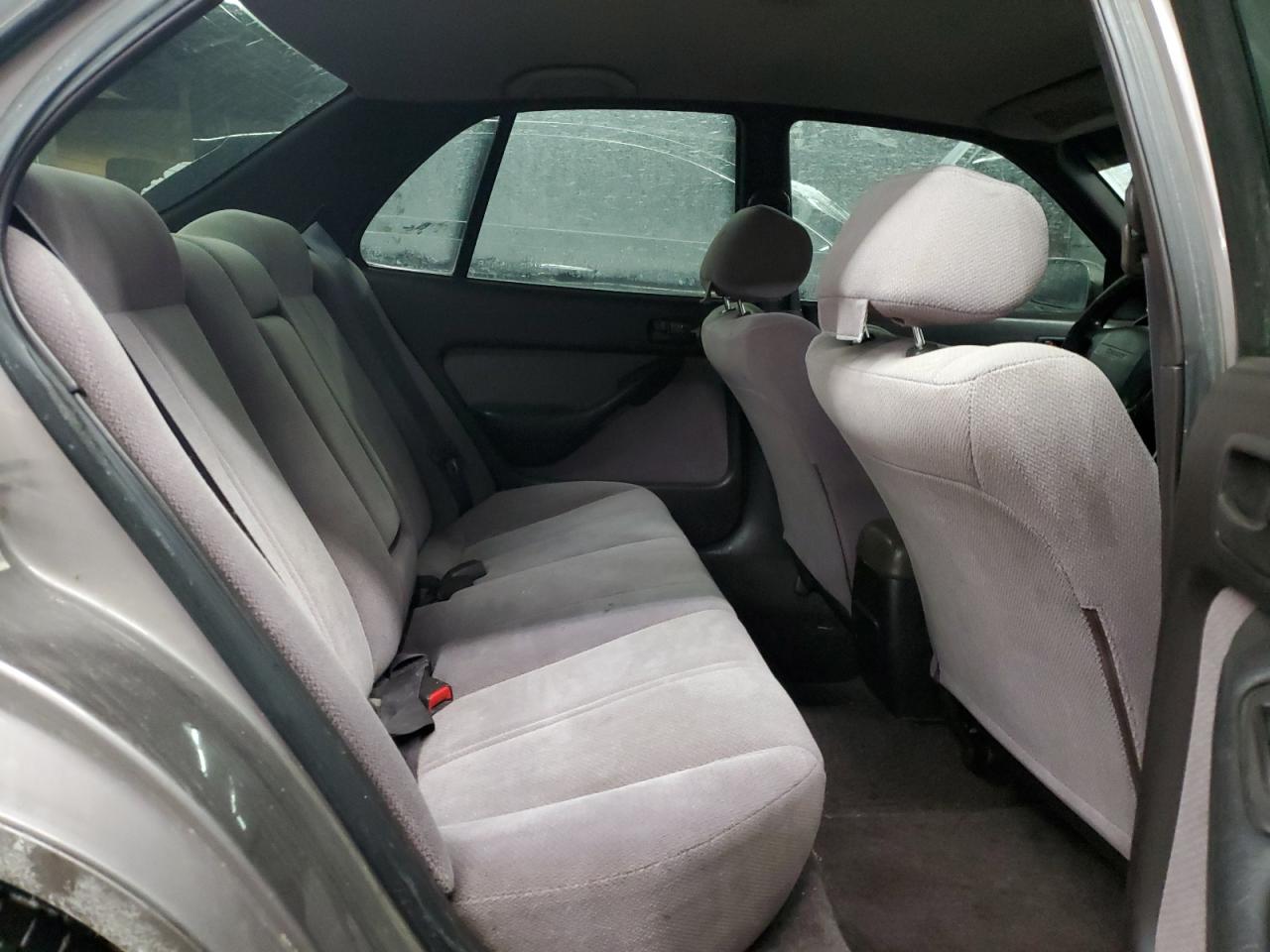 1995 Toyota Camry - Image 10