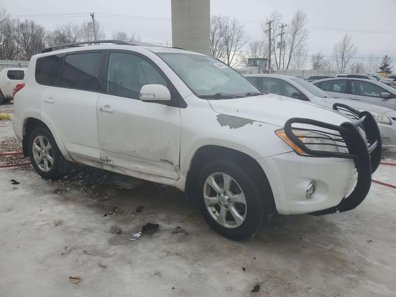 2010 Toyota RAV 4 - Image 4