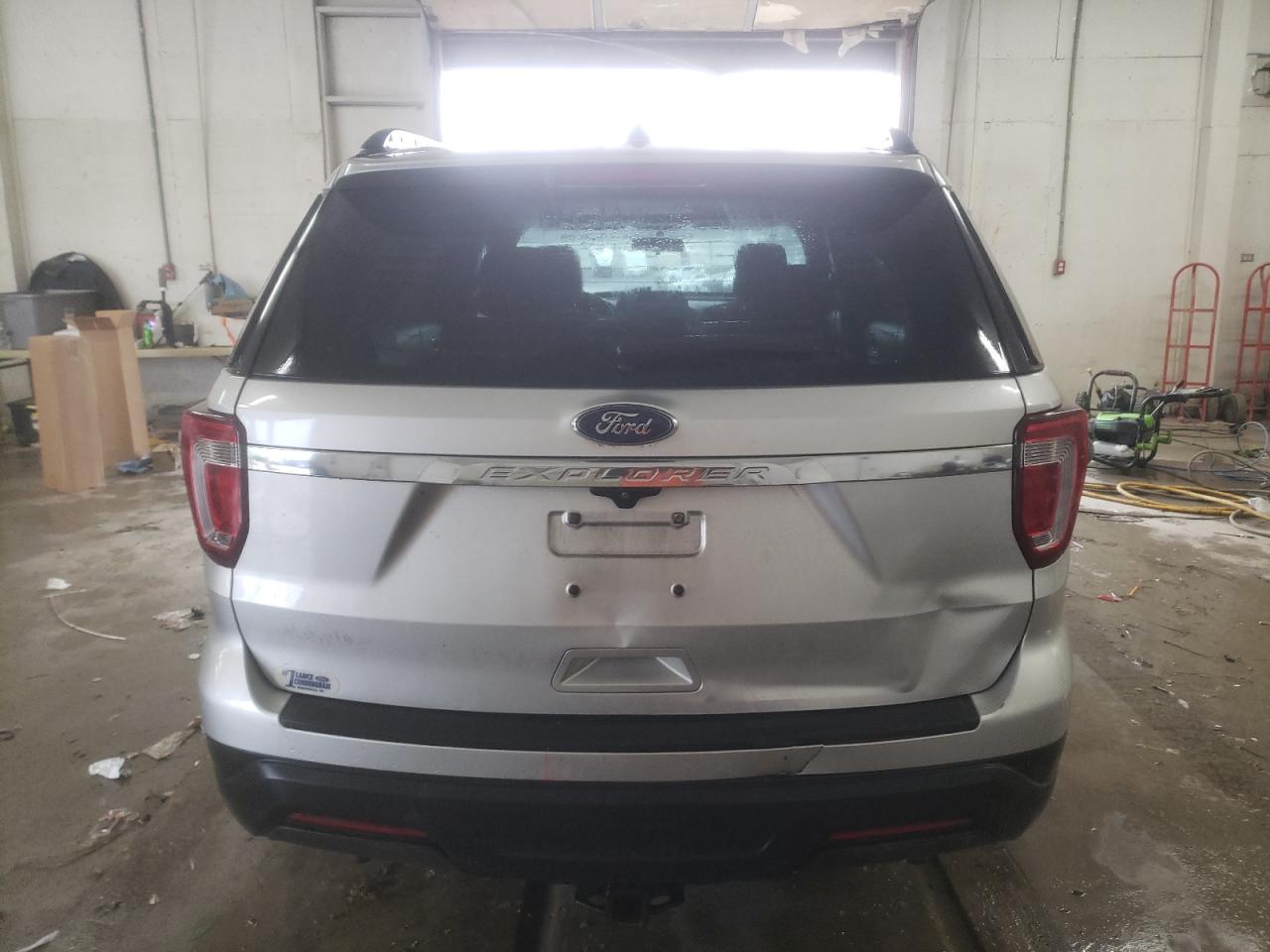 2018 Ford Explorer - Image 6