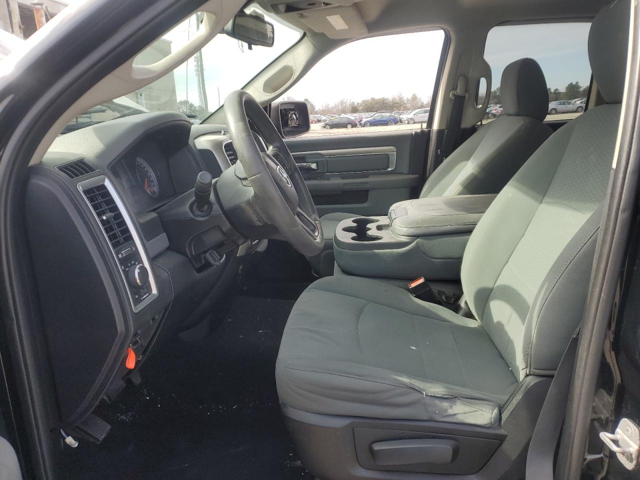 2014 RAM 1500 - Image 7