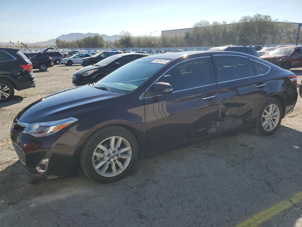2013 Toyota Avalon - Image 1