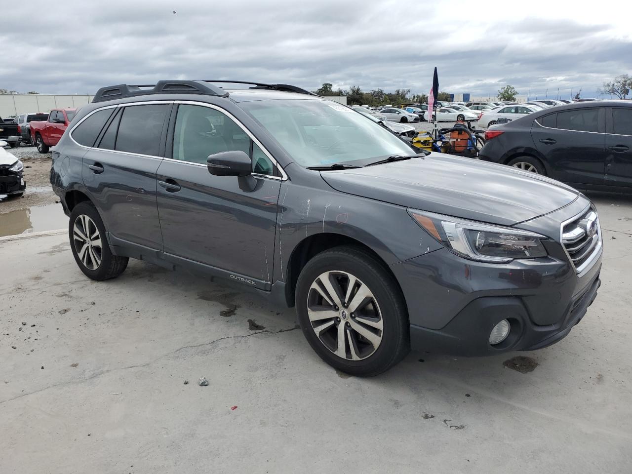 2018 Subaru Outback - Image 4