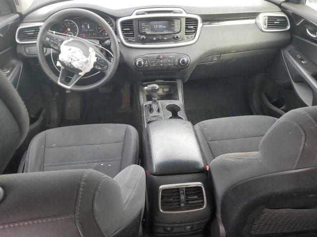  KIA SORENTO 2016 Srebrny