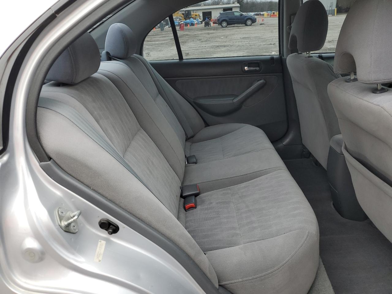 2003 Honda Civic - Image 10