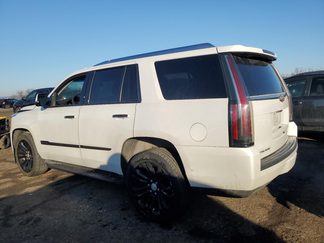 2019 Cadillac Escalade - Image 2