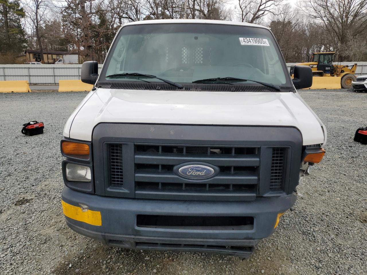 2011 Ford Econoline - Image 5