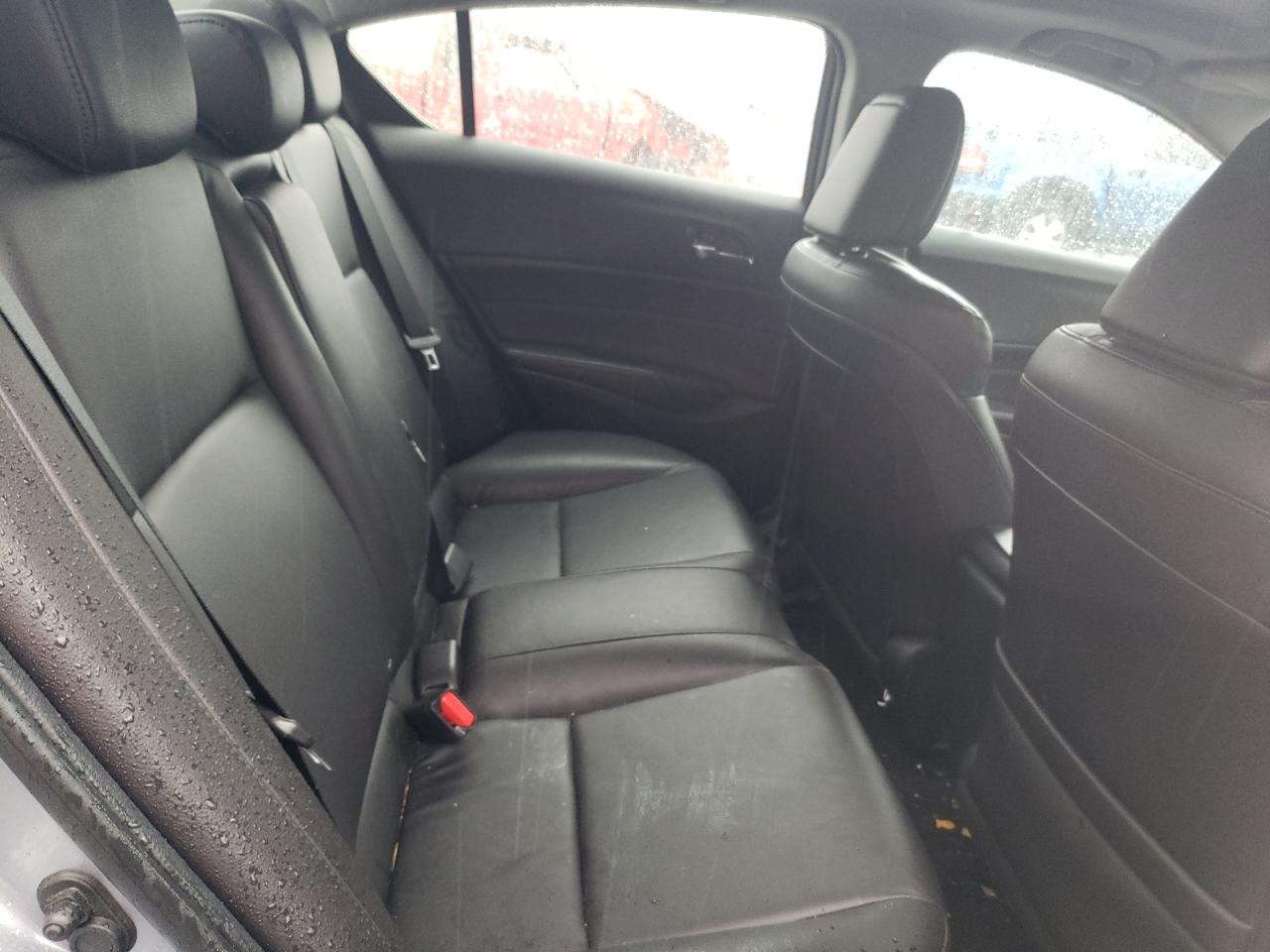 2016 Acura ILX - Image 10