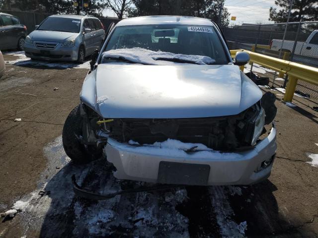 Паркетники VOLKSWAGEN TIGUAN 2017 Серебристый