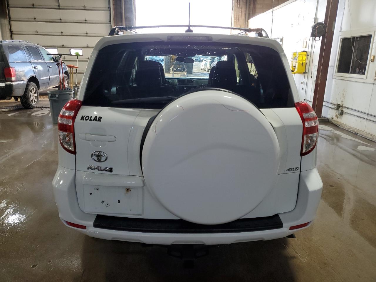 2012 Toyota RAV 4 - Image 6