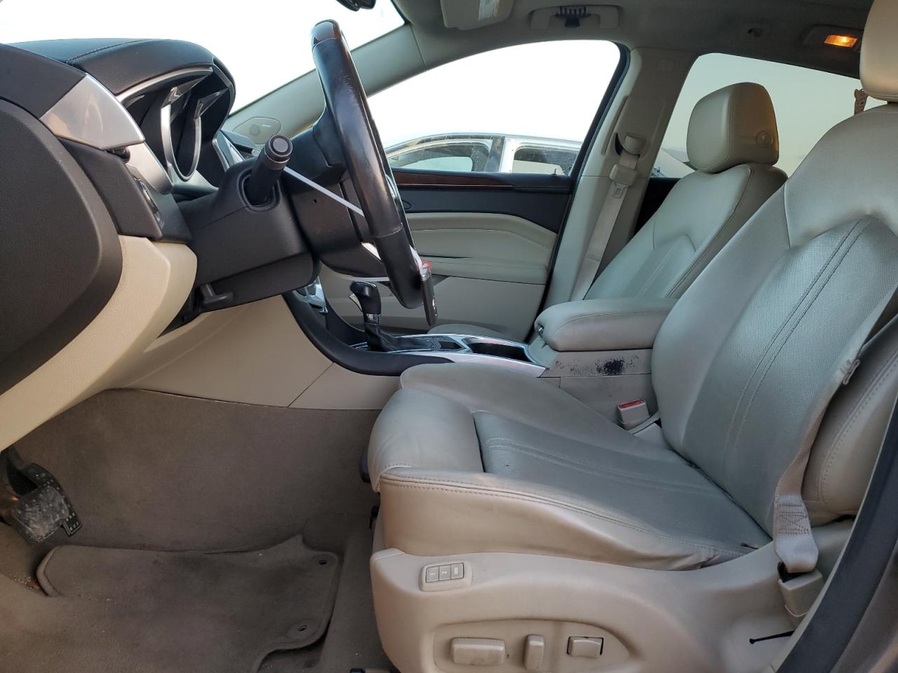 2012 Cadillac SRX - Image 7