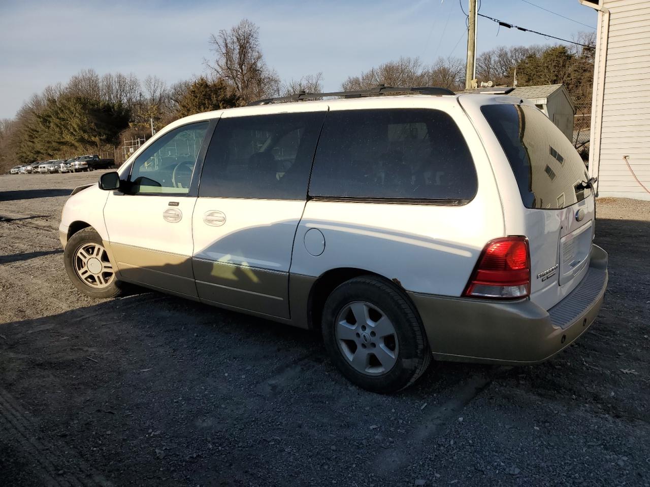 2004 Ford Freestar - Image 2