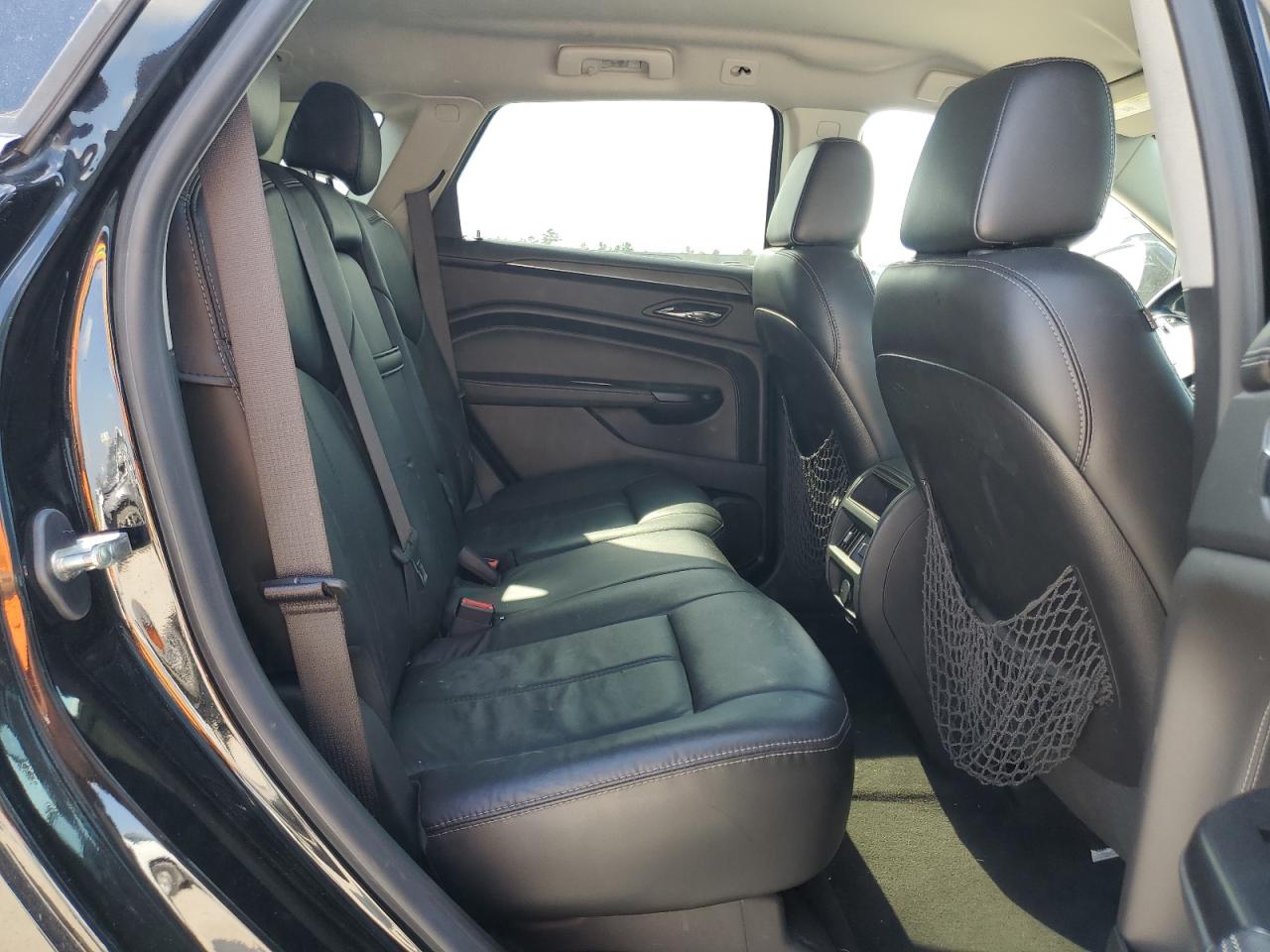 2016 Cadillac SRX - Image 11