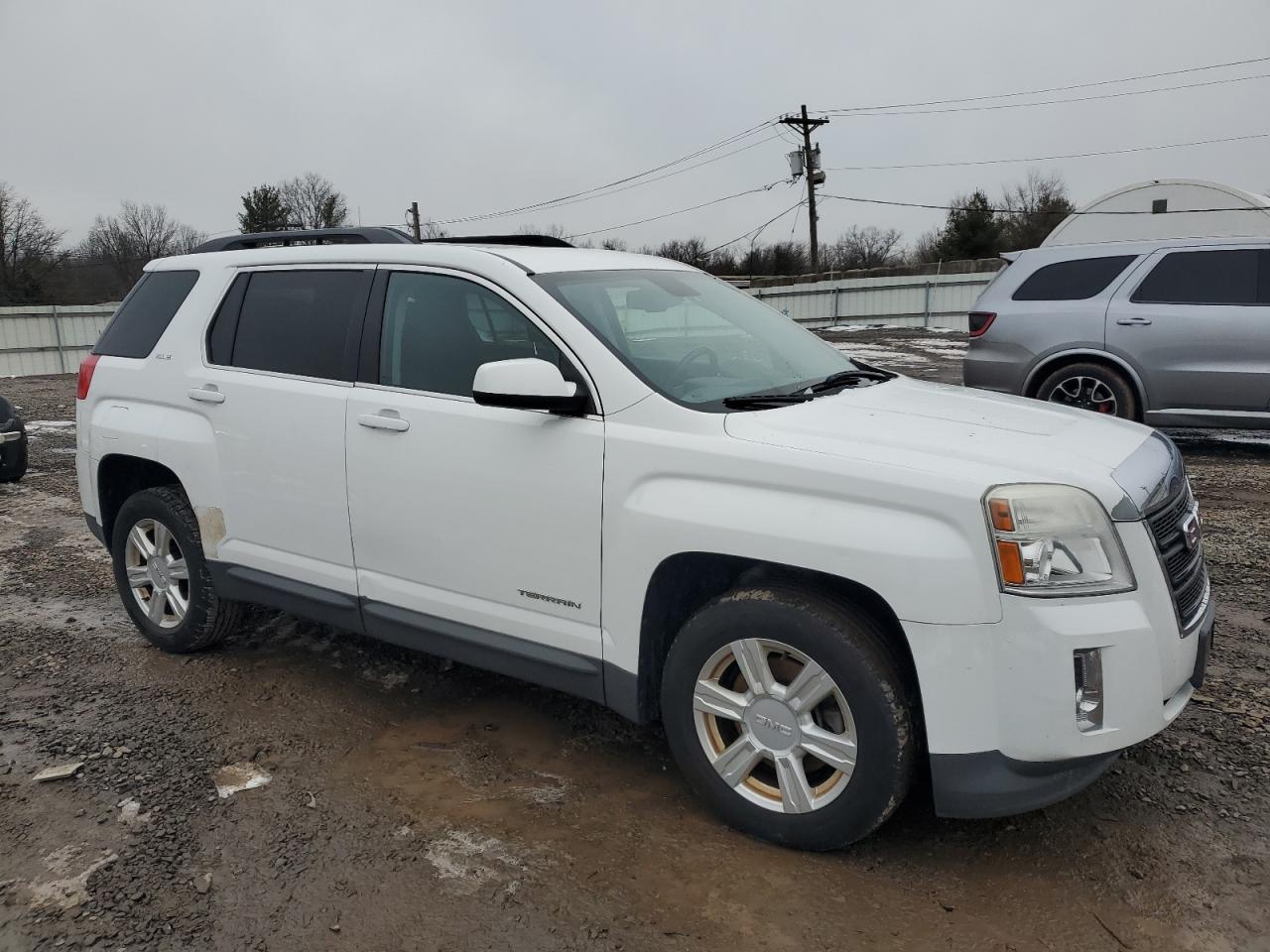2014 GMC Terrain - Image 4