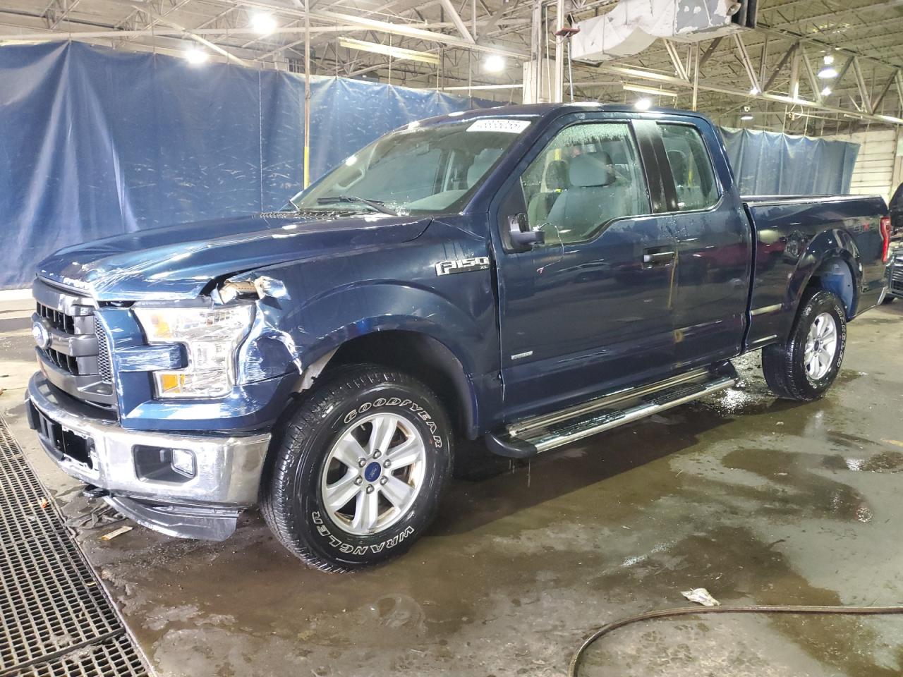 2015 Ford F150 Super Cab na sprzedaż w Woodhaven, MI - Side