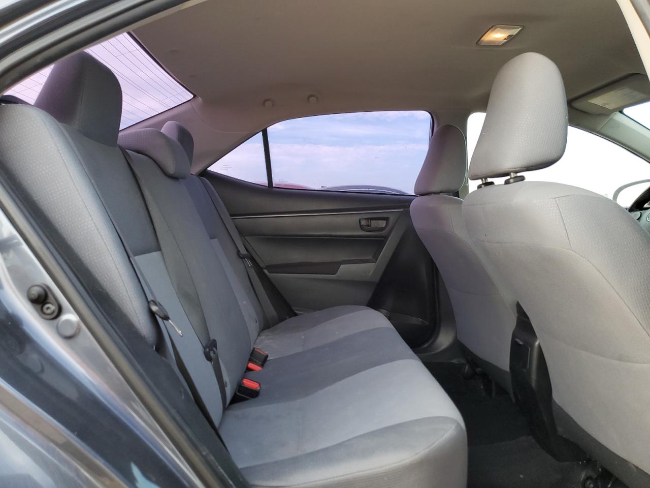 2015 Toyota Corolla - Image 10