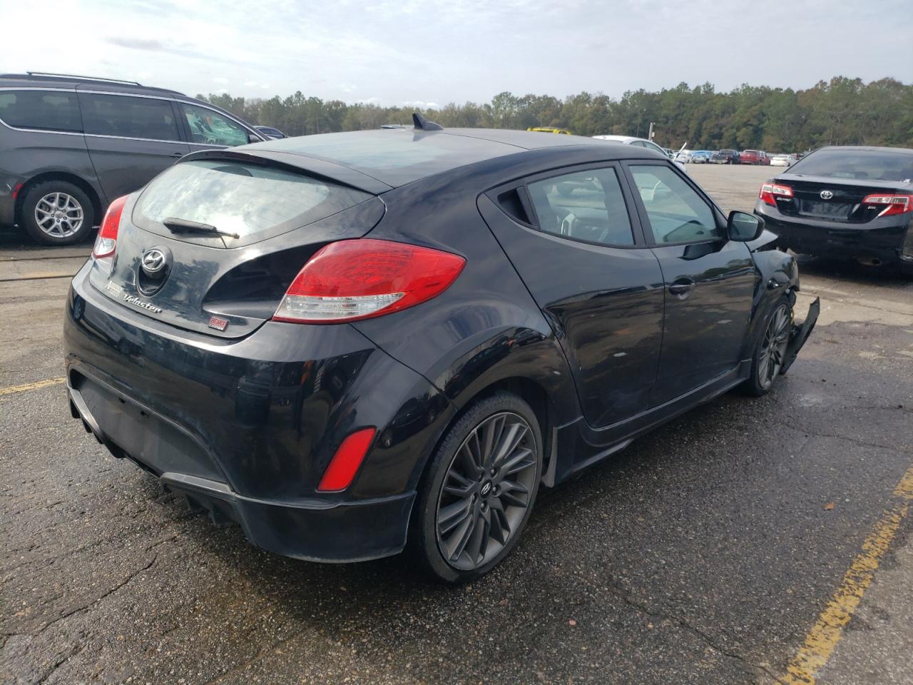 2013 Hyundai Veloster - Image 3