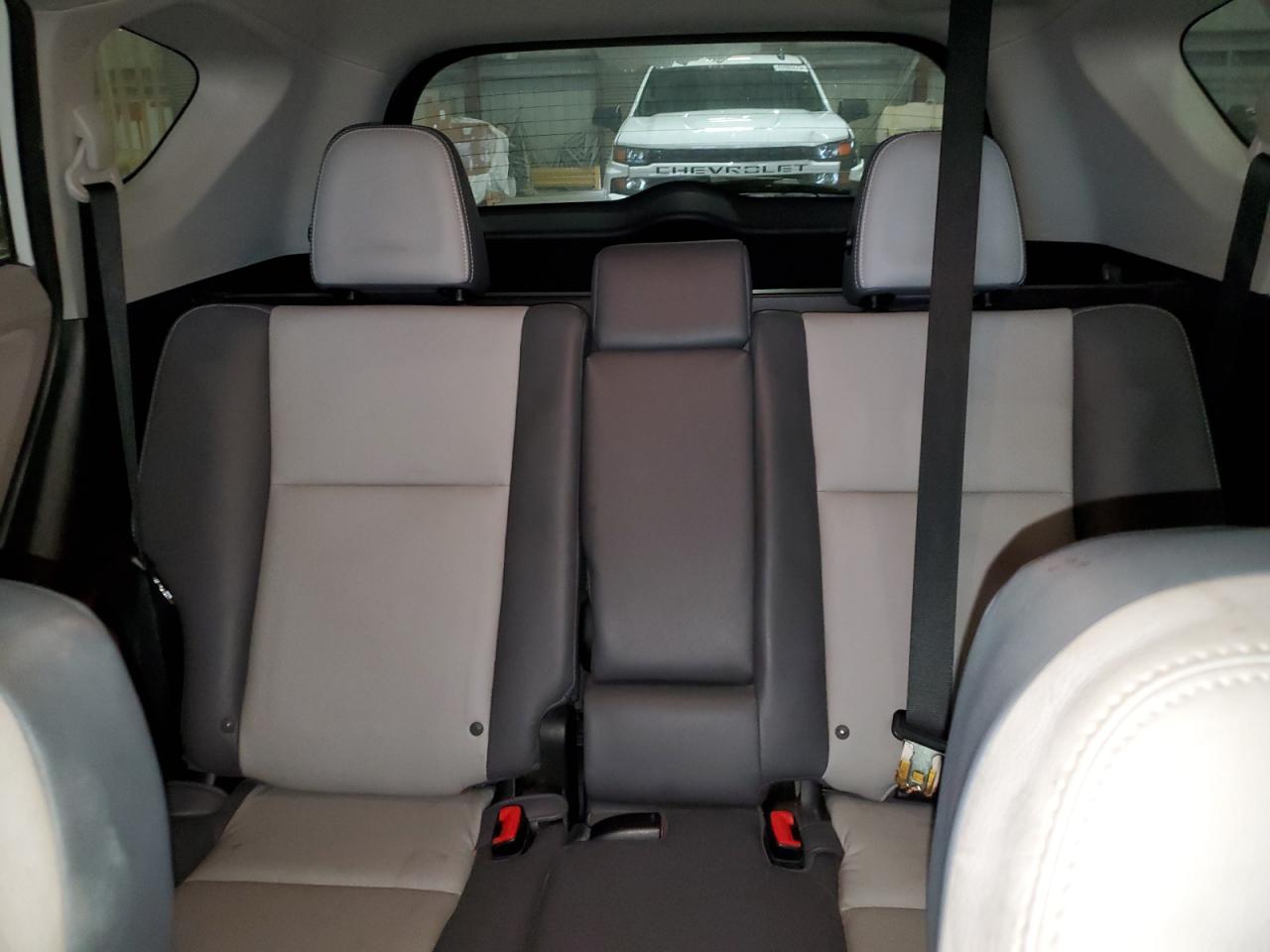 2013 Toyota RAV 4 - Image 10