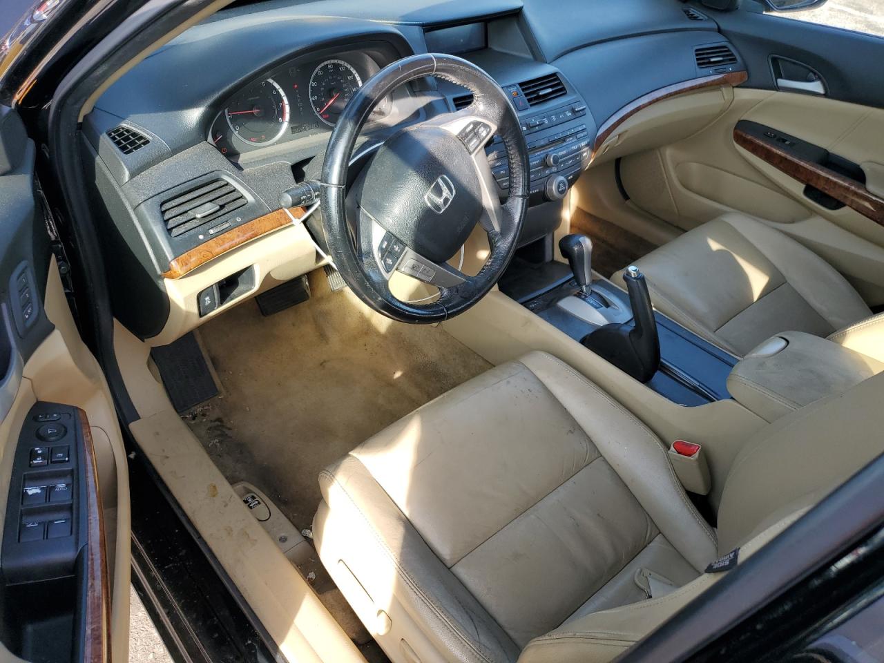 2011 Honda Accord - Image 8