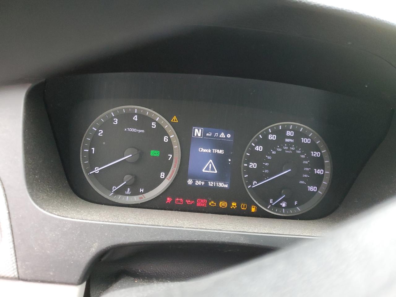 2016 Hyundai Sonata - Image 9