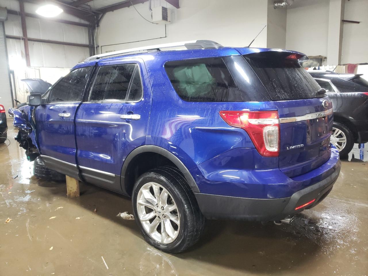 2013 Ford Explorer - Image 2