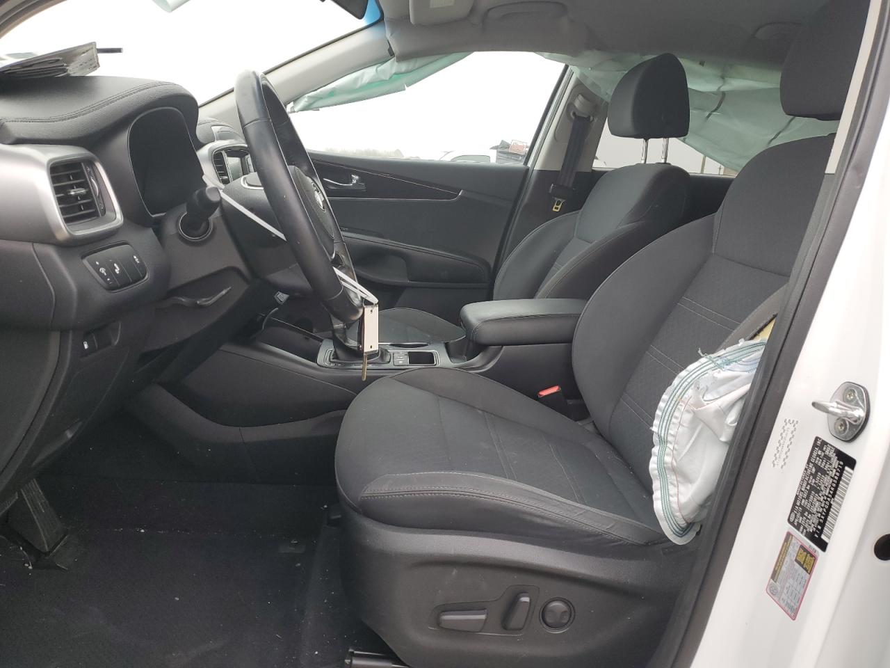 2019 Kia Sorento - Image 7